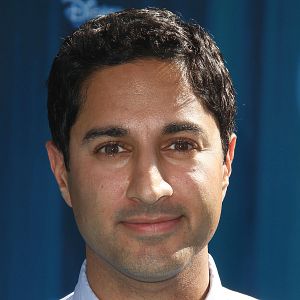 Bilder Maulik Pancholy