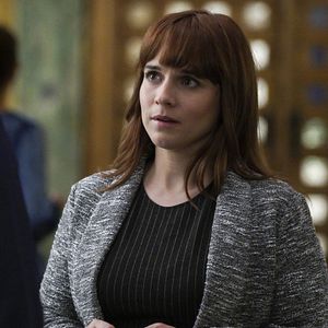 Bilder Renee Felice Smith