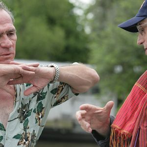 Bilder In the Electric Mist