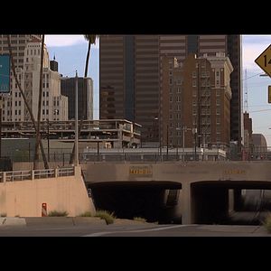 Bilder Coalesce: A City Composed