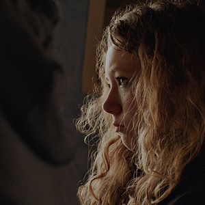 Bilder Vind Die Domme Trut En Gooi Haar In De Rivier