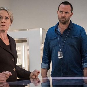 Bilder Sullivan Stapleton