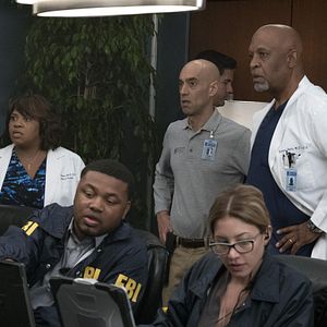 Bilder James Pickens Jr.