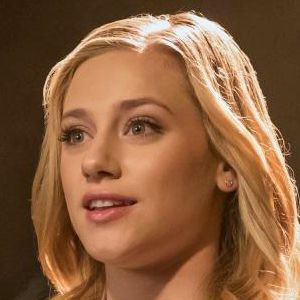 Bilder Lili Reinhart