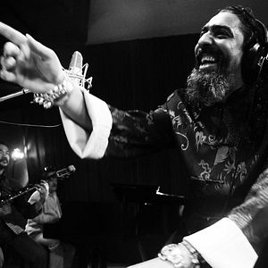 Bilder Indestructible, el alma de la salsa