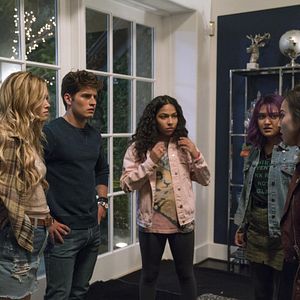 Bilder Virginia Gardner