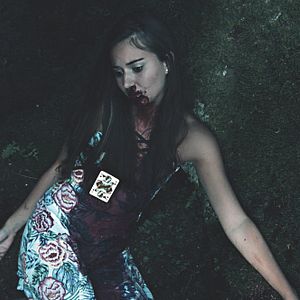 Bilder Alice - The Darkest Hour