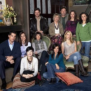 Bilder Lies Between Friends