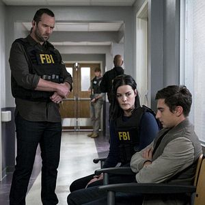 Bilder Sullivan Stapleton