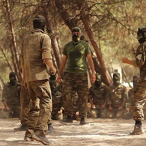 Bilder Hell on Earth: The Fall of Syria and the Rise of ISIS