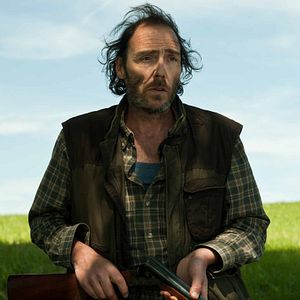 Bilder Ein Dorf zieht blank