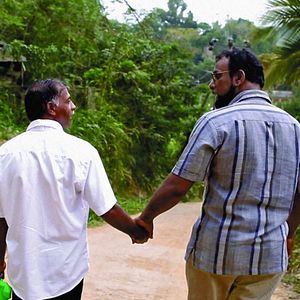 Bilder Demons in Paradise