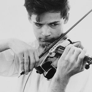 Bilder Tony Conrad - Completely in the Present