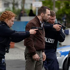 Bilder Steig. Nicht. Aus!