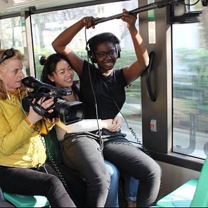 Bilder Young Solitude