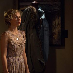 Bilder Clare Bowen