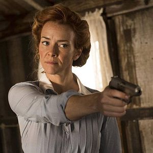 Bilder Annie Wersching