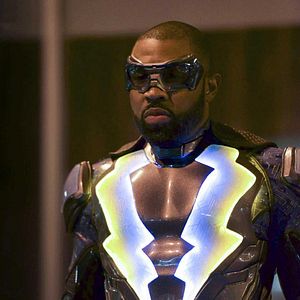 Bilder Black Lightning