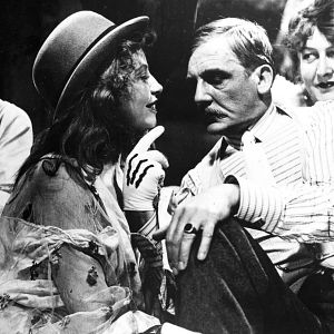 Bilder Die Dreigroschenoper