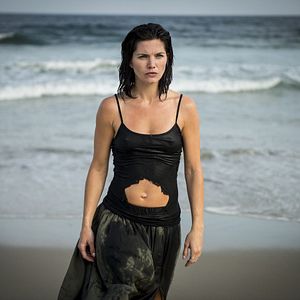 Bilder Stranger in the Dunes