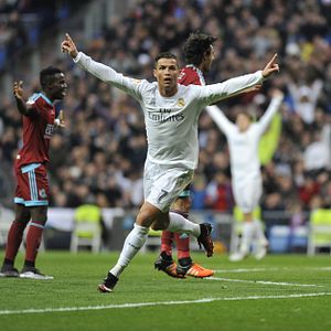 Bilder Ronaldo vs Messi - Face Off!