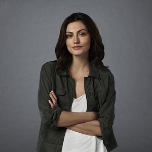 Bilder Phoebe Tonkin