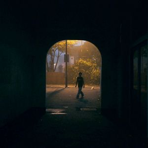 Bilder World Without End (No Incidents Reported)