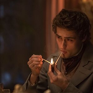 Bilder Douglas Booth