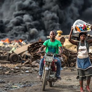 Bilder Welcome To Sodom - Dein Smartphone ist schon hier