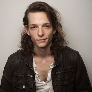 Bilder Mike Faist