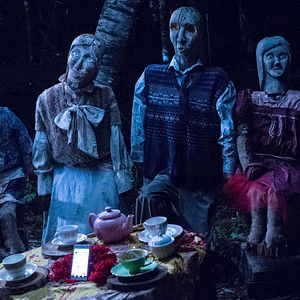 Bilder He's Out There