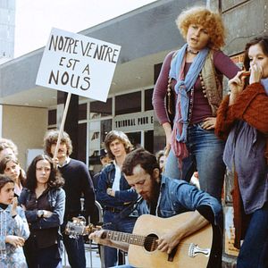 Bilder Die eine singt, die andere nicht