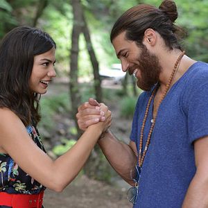 Bilder Can Yaman