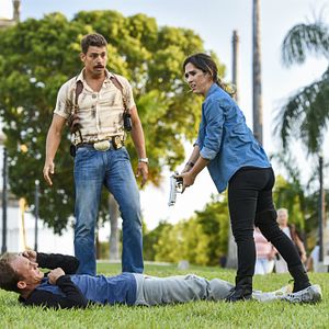 Bilder Uma Quase Dupla