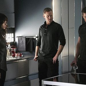 Bilder Hannah John-Kamen