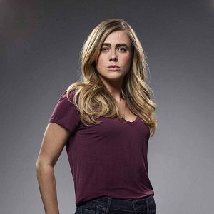 Bilder Melissa Roxburgh