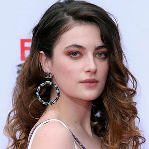 Bilder Millie Brady