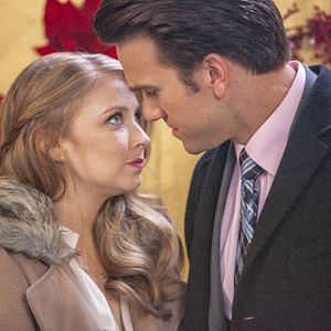 Bilder Weihnachtszauber - Ein Kuss kommt selten allein