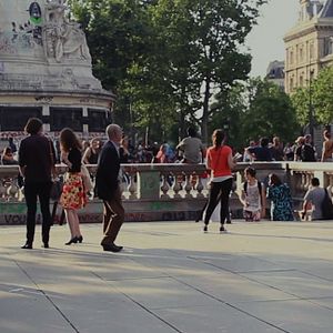 Bilder Place de la République, printemps 2016