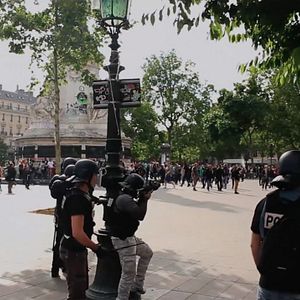Bilder Place de la République, printemps 2016
