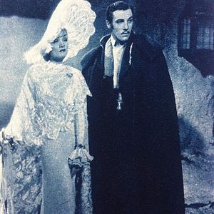 Bilder Der Teufel ist eine Frau