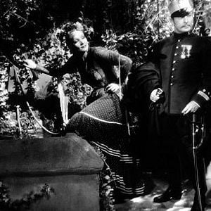 Bilder Der Teufel ist eine Frau