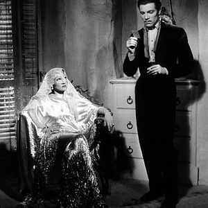 Bilder Der Teufel ist eine Frau