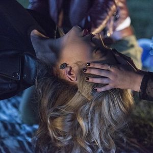 Bilder Light As A Feather