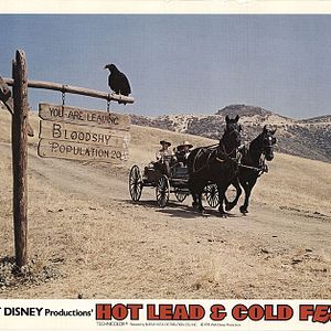 Bilder Heiße Schüsse, kalte Füße