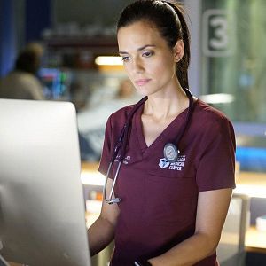 Bilder Torrey DeVitto