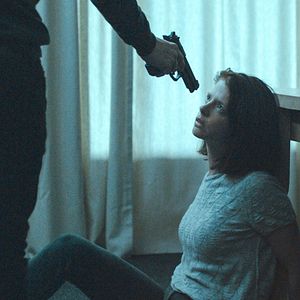 Bilder 24 Hours - Two Sides Of Crime