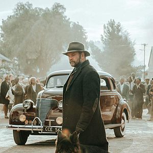 Bilder Sew the Winter to My Skin