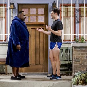 Bilder The Neighborhood