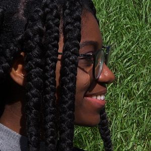 Bilder Young Solitude